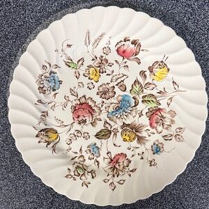2 Johnson Brothers Floral Dinner Plate - Cream with Multicolor Flowers